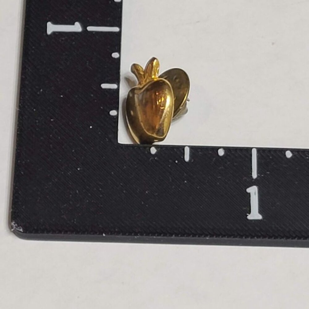 Vintage Gold Tone Apple Lapel Pin Teacher Appreciation Tie Tack Jewelry - Picture 5 of 5